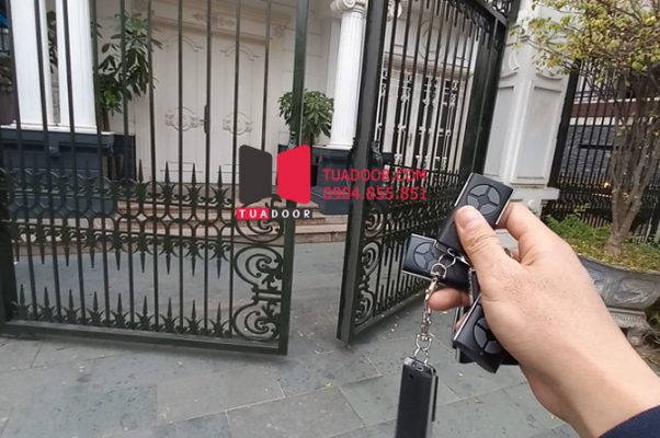 Đánh lại khóa cổng ITALY mất hết chìa tại Việt Hưng